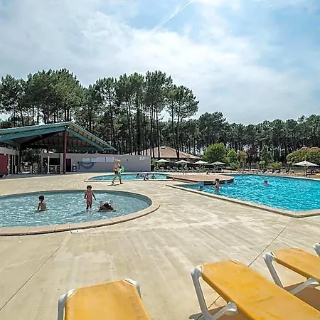 Village Le Marin ホリデーパーク 3*
