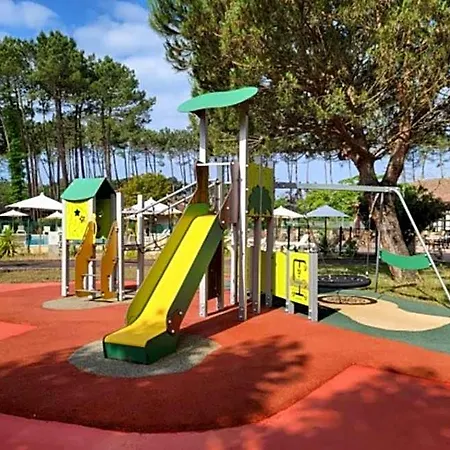 Village Le Marin 3* スーストン